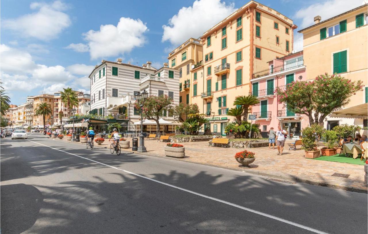 Amazing Apartment In Rapallo With Kitchen Екстер'єр фото