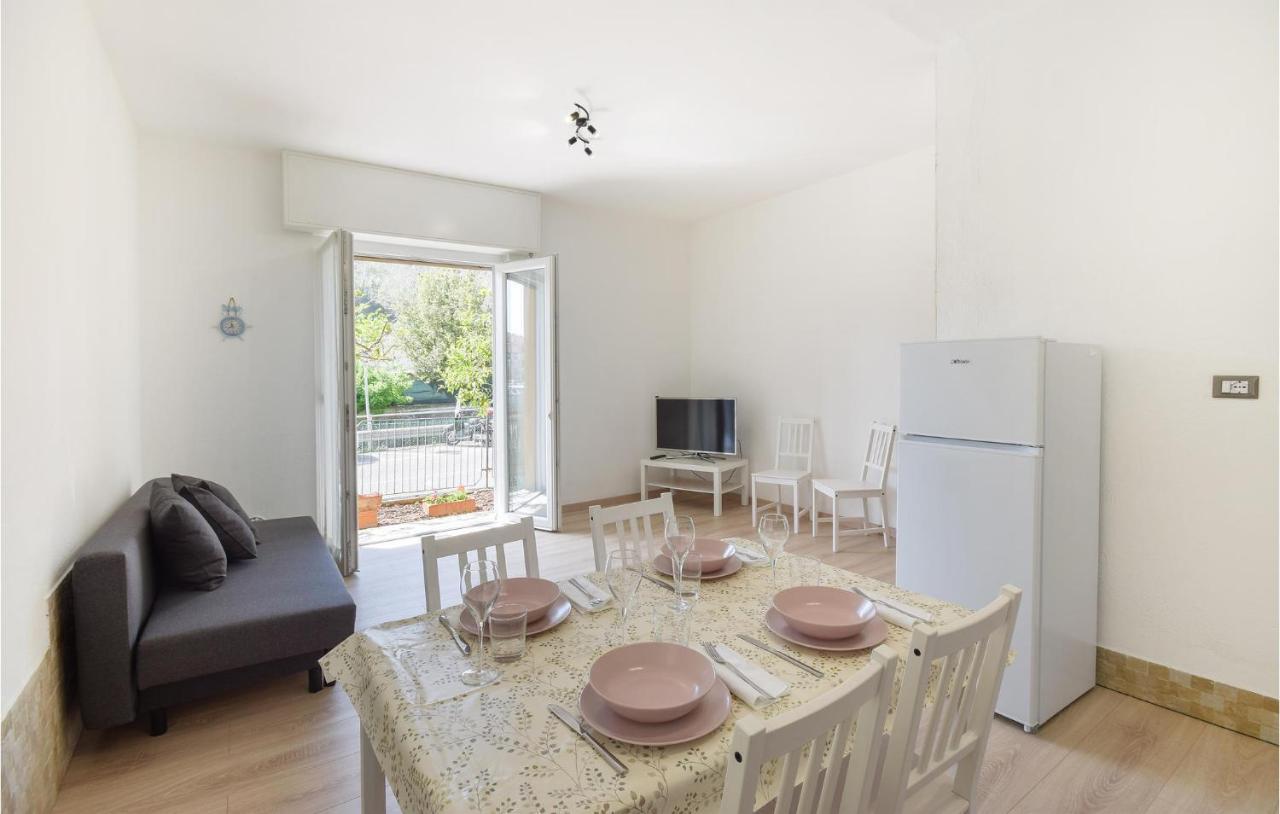 Amazing Apartment In Rapallo With Kitchen Екстер'єр фото