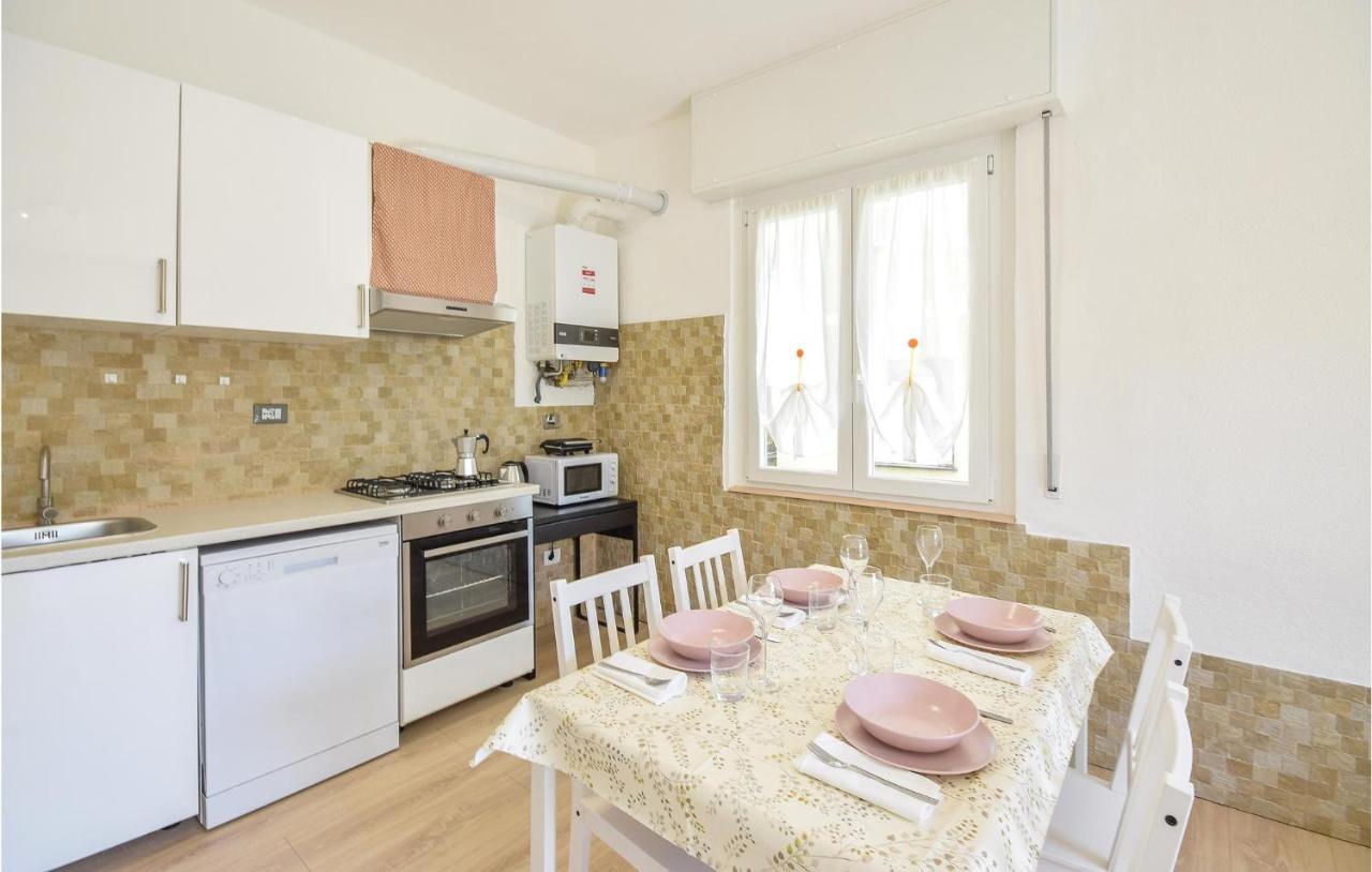 Amazing Apartment In Rapallo With Kitchen Екстер'єр фото